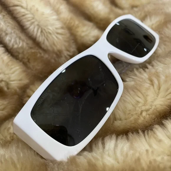 CHANEL | Accessories | Sold Chanel Rectangle Sunglasses  display picture 2